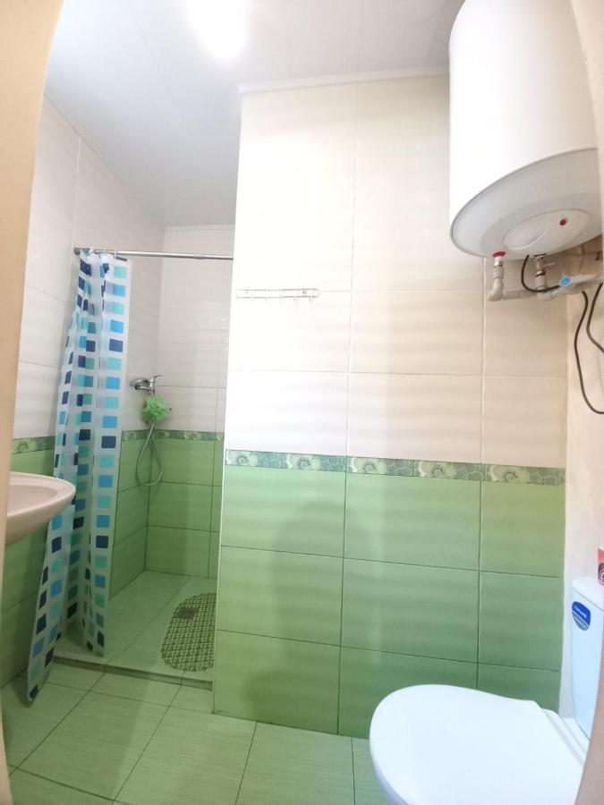 Дом С Удобствами, Возле 3 Городской Больницы Τσερκάσι Εξωτερικό φωτογραφία